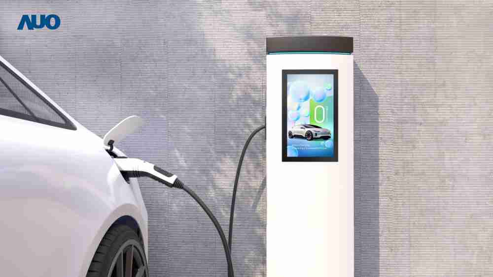 友達〝EVSE車用充電樁解決方案〞專為電動汽車充電樁設計，，，具有高亮度、、、、克服戶外艱難環境的耐溫、、耐紫外線等特性，，並搭載散熱性及擴充性強的高效能工業電腦，，，，可實現人機互動訴求，，如資訊顯示、、支付等應用